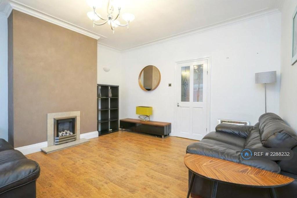 House in Leeds - View 3