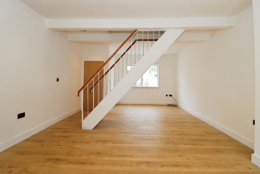 House in Somerset - View 4