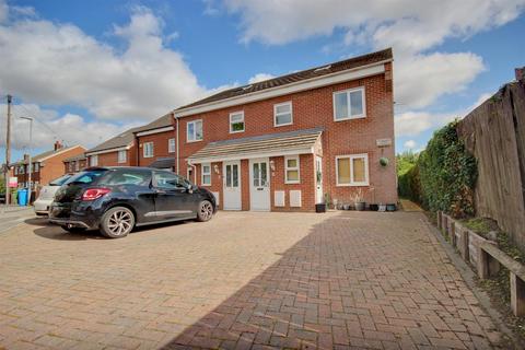 undefined, Nicholson Close, Beverley