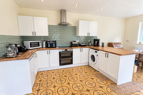 3 bedroom detached bungalow for sale, Craig Hir, Radyr, Cardiff