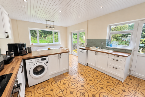 3 bedroom detached bungalow for sale, Craig Hir, Radyr, Cardiff