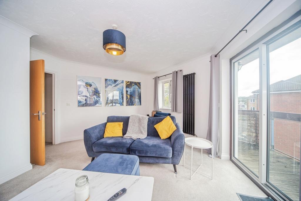 Apartment in Hampshire - More