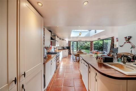 5 bedroom semi-detached house for sale, Kidbrooke Park Road, London