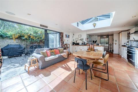 5 bedroom semi-detached house for sale, Kidbrooke Park Road, London
