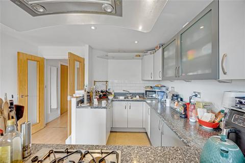 2 bedroom apartment for sale, Western Beach Apartments, London