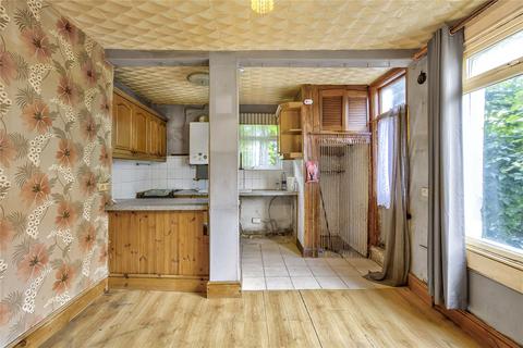 2 bedroom end of terrace house for sale, Dornton Road, London, SW12