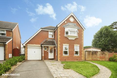 4 bedroom detached house for sale, Furze Close, Bridgwater, TA6