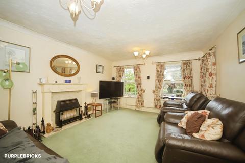 4 bedroom detached house for sale, Furze Close, Bridgwater, TA6