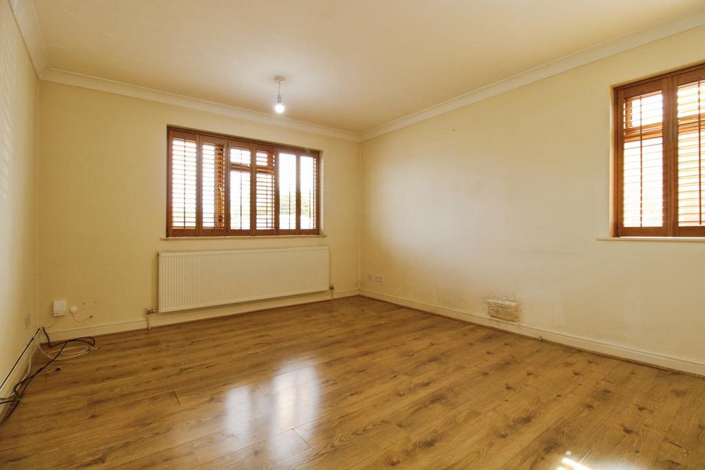 House in Oadby and Wigston, Leicestershire - View 2