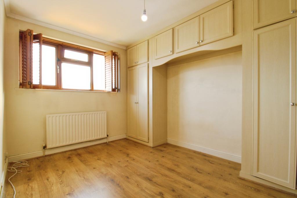 House in Oadby and Wigston, Leicestershire - More