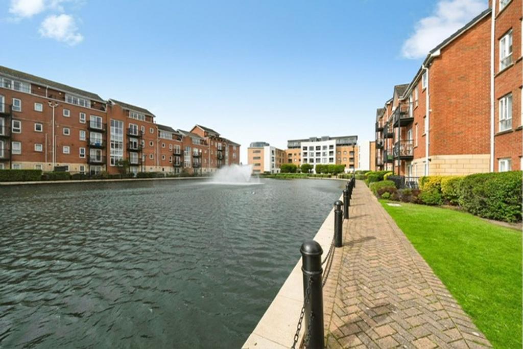 Apartment in Liverpool - View 2