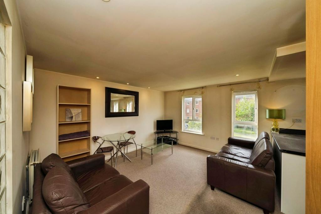 Apartment in Liverpool - View 4