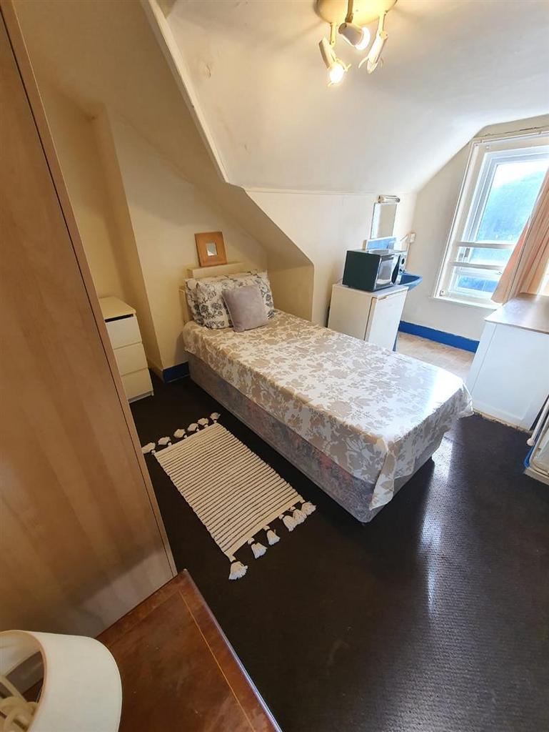 House in Bournemouth - More