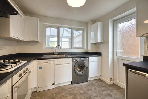 3 bedroom semi-detached house for sale, Kentmere Avenue, Ramsgate, Kent, CT11