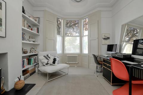 3 bedroom end of terrace house for sale, Oldfield Road, Stoke Newington
