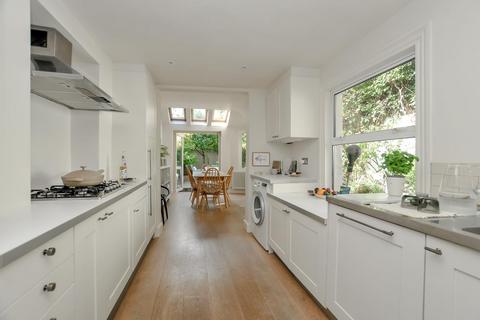 3 bedroom end of terrace house for sale, Oldfield Road, Stoke Newington