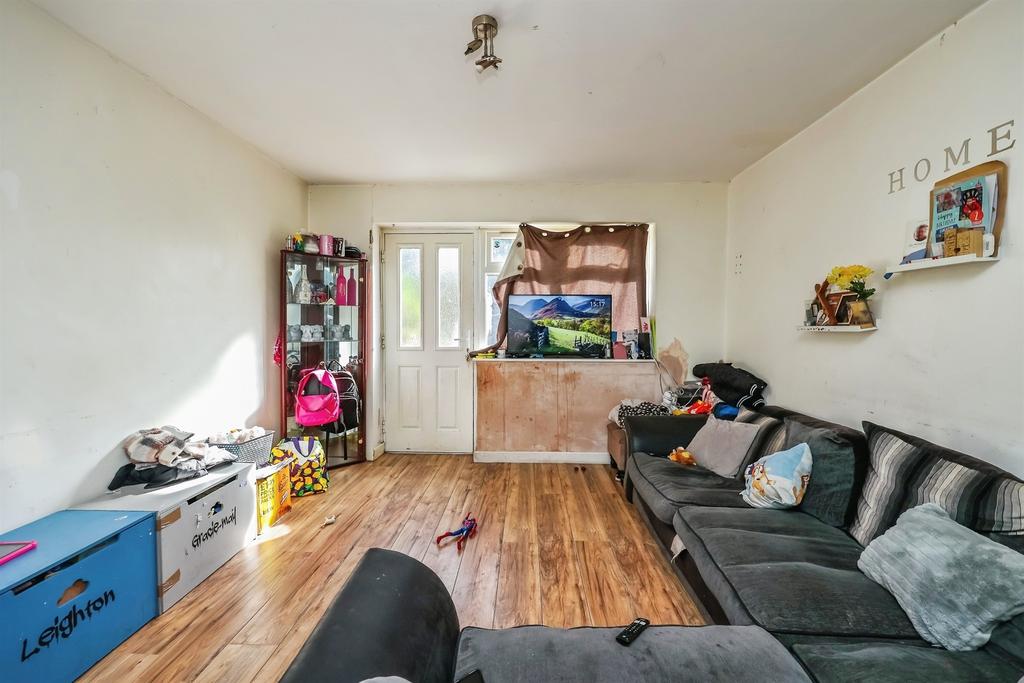 Apartment in Nottingham - View 5