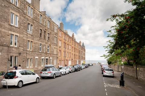 1 bedroom flat for sale, 40/8 Kings Road, Edinburgh, EH15 1DY