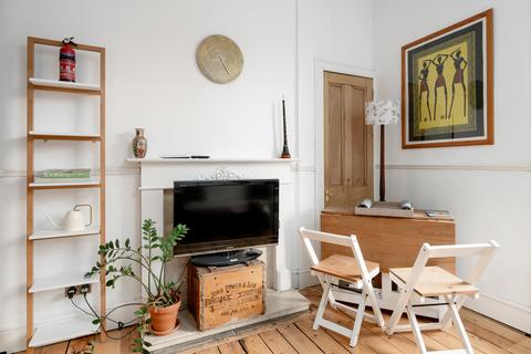 1 bedroom flat for sale, 40/8 Kings Road, Edinburgh, EH15 1DY