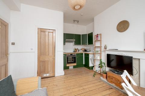1 bedroom flat for sale, 40/8 Kings Road, Edinburgh, EH15 1DY