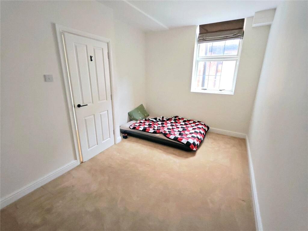 Apartment in Nottingham, Old Basford - View 5
