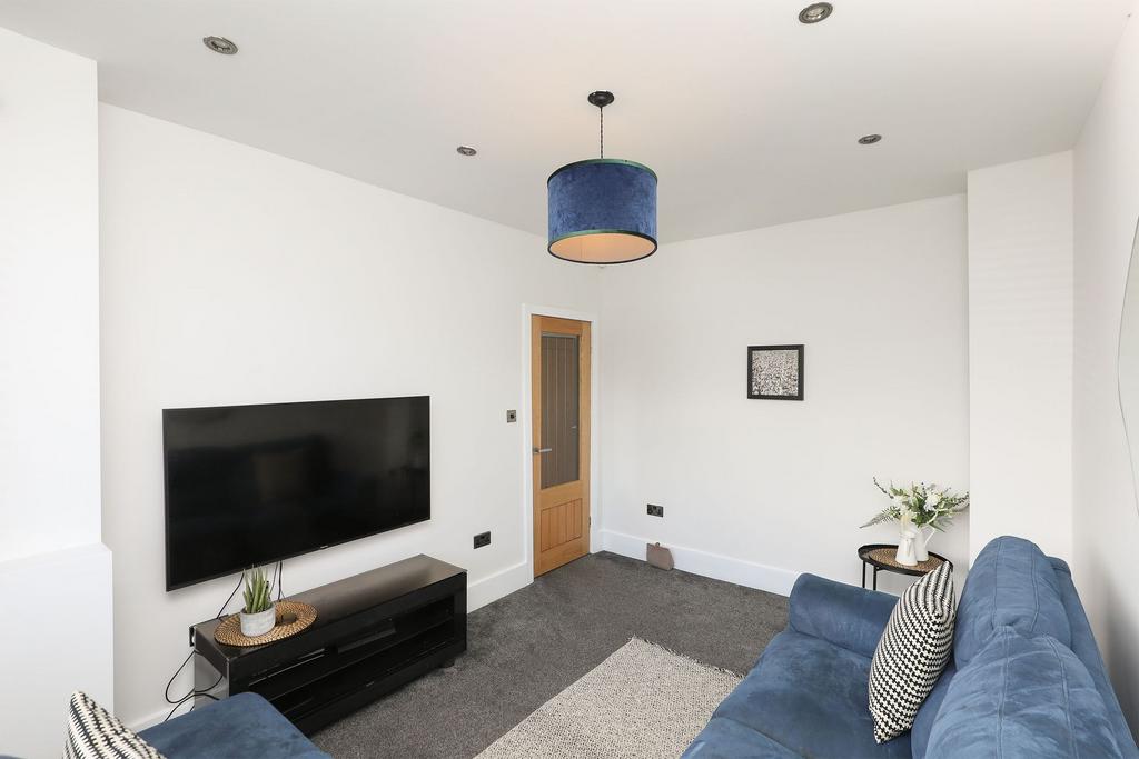 House in Sheffield - View 4