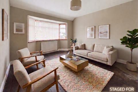 2 bedroom bungalow for sale, The Quadrant, Bexleyheath, Kent, DA7