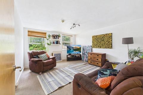 2 bedroom apartment for sale, Copthorne Road, Shrewsbury SY3
