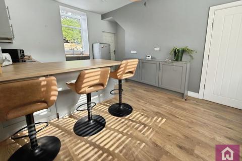 2 bedroom semi-detached house to rent, Rusholme Grove, Manchester, Greater Manchester, M14
