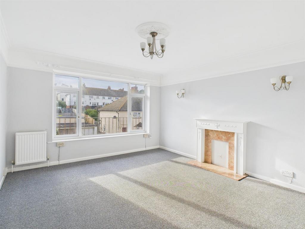 Apartment in Brighton - View 2