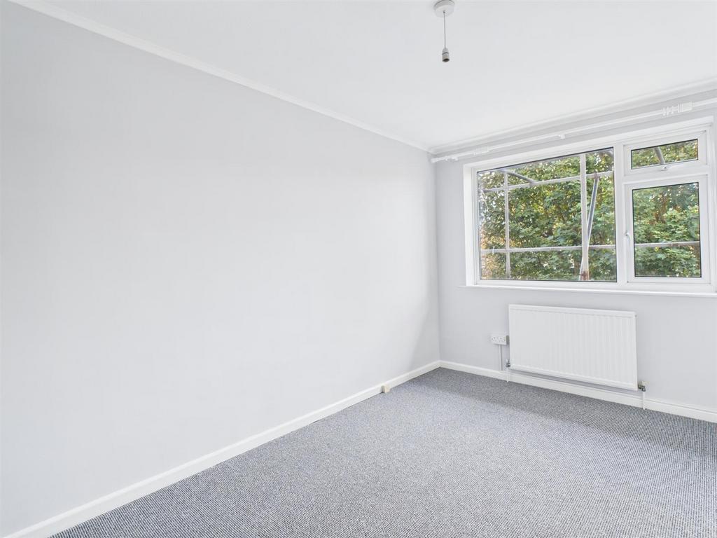 Apartment in Brighton - View 3