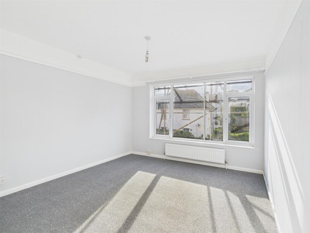 Apartment in Brighton - View 4