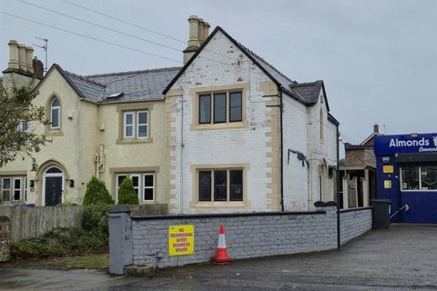 3 bedroom semi-detached house for sale, Almonds Green, LIVERPOOL