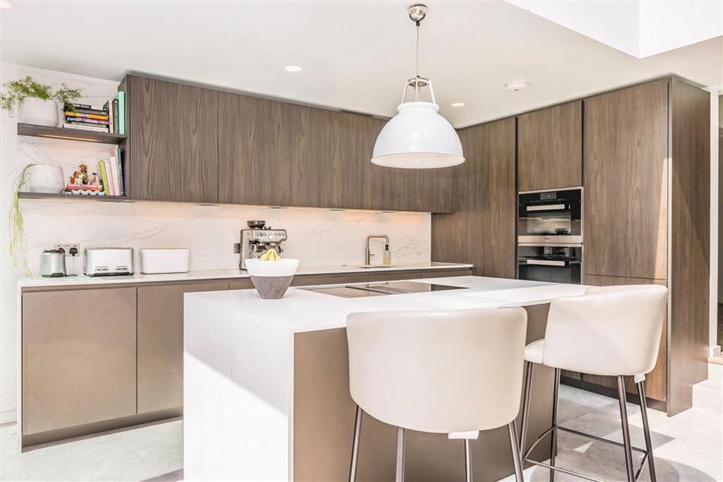 House in London - View 4