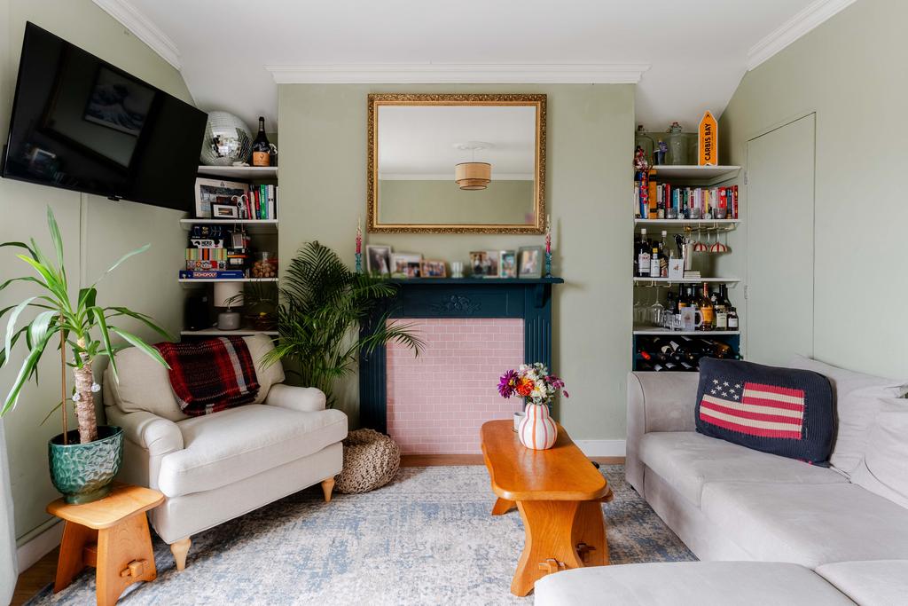 Apartment in Bristol, Stokes Croft, Cotham - View 2