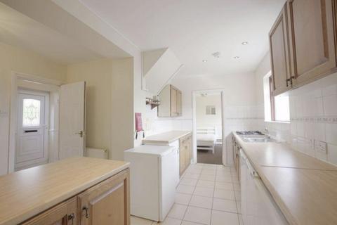 5 bedroom terraced house to rent, Wolseley Road, Brighton, BN1 9ET