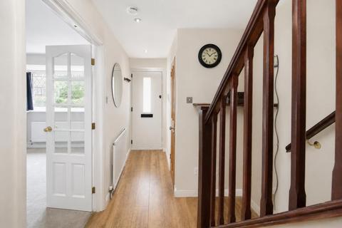 4 bedroom detached house for sale, Thurnham Way, Tadworth