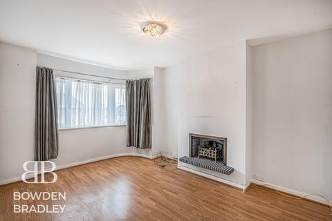 2 bedroom maisonette to rent, Tomswood Hill, Ilford, IG6