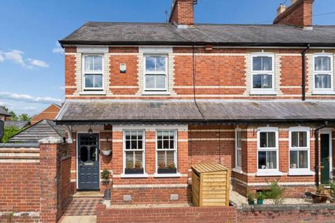 3 bedroom terraced house for sale, Grange Road, Henley-on-Thames, Oxfordshire RG9