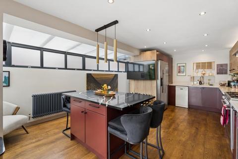 3 bedroom terraced house for sale, Grange Road, Henley-on-Thames, Oxfordshire RG9