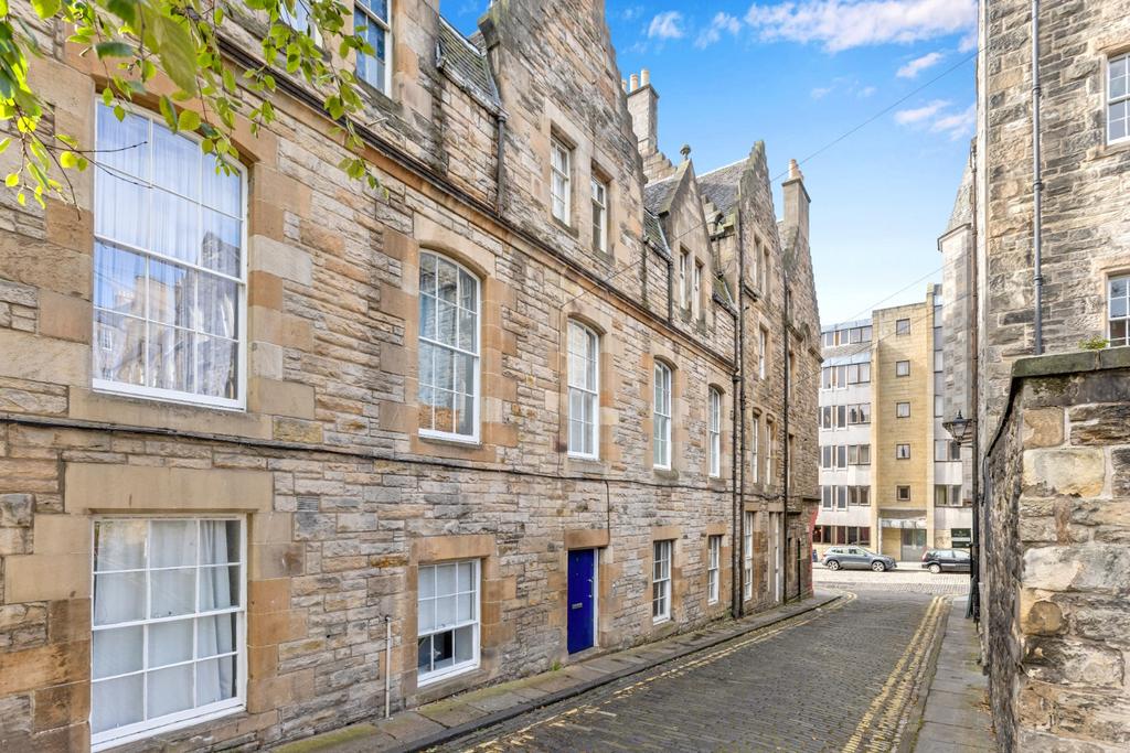 Apartment in Edinburgh