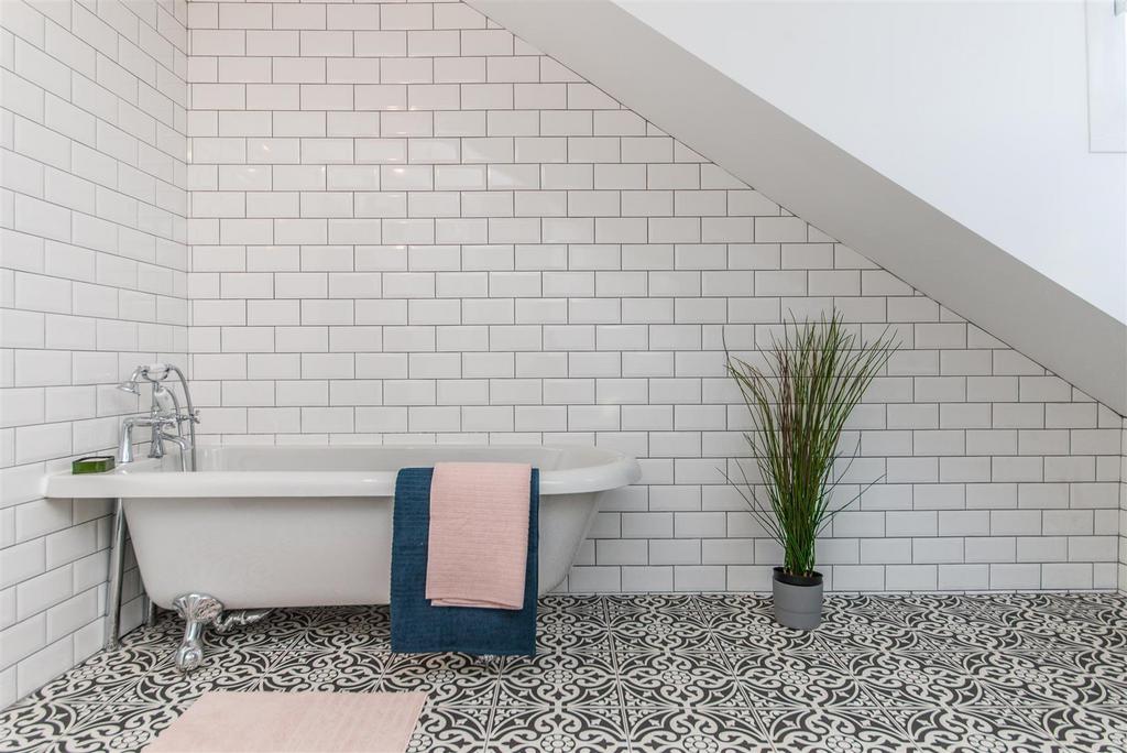 Apartment in Newcastle Upon Tyne - More