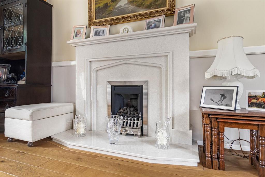 House in Cambridge, Cherry Hinton - View 4
