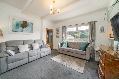 3 bedroom semi-detached house for sale, York Place, Newburgh, KY14