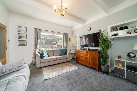 3 bedroom semi-detached house for sale, York Place, Newburgh, KY14