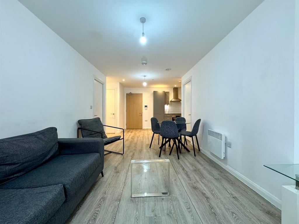 Apartment in Birmingham, Rea Valley, Digbeth - View 4
