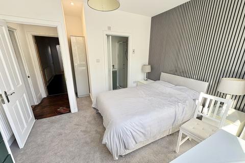 1 bedroom in a house share to rent, Herbert Road, Smethwick, B67