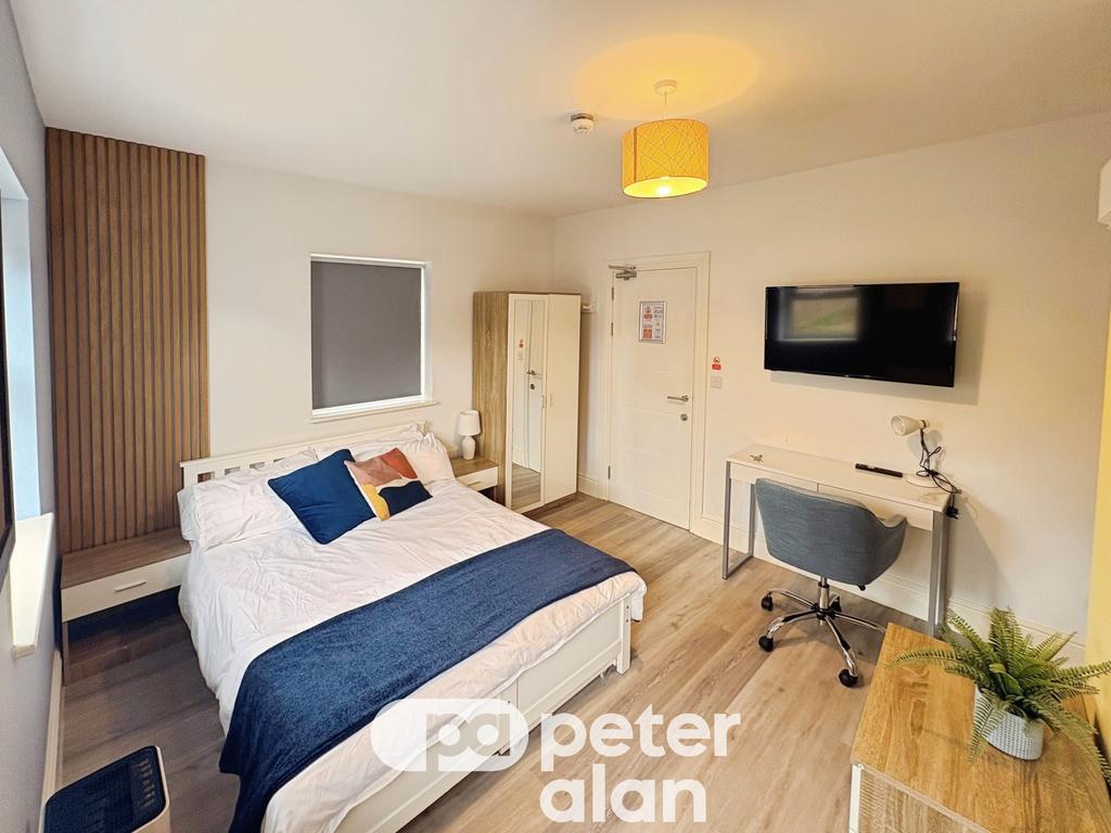 Apartment in CARDIFF - View 2