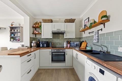 1 bedroom apartment for sale, Albany Road, Sittingbourne ME10