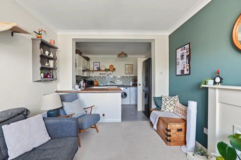 1 bedroom apartment for sale, Albany Road, Sittingbourne ME10